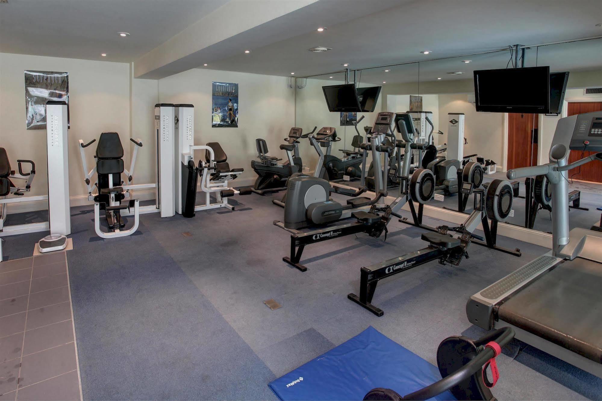 Best Western Plus Angel Hotel Chippenham  Dış mekan fotoğraf